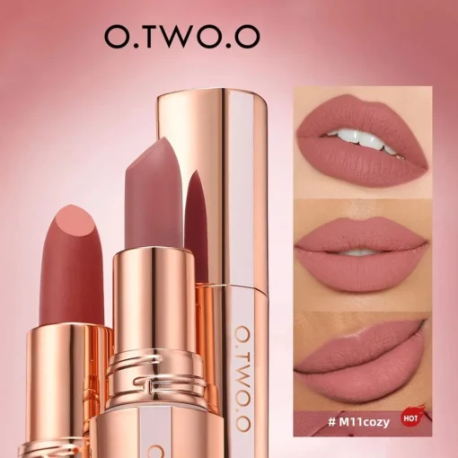 أحمر شفاه مات Matte Lipstick